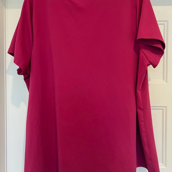NWOT LIVI for Lane Bryant Magenta Pink Soft V-Neck Short Sleeve Tee Size 22/24 - Picture 4 of 7